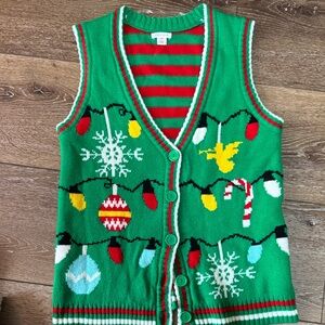 Festive Green Holiday Sweater Vest small